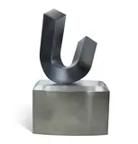 Clement Meadmore, Double Up (1970)