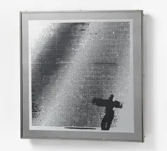 "Tänzer" by Heinz Mack, Serigrafie und Prägedruck auf Aluminiumkarton auf Edelstahlplatte montiert, sold Nov 2014