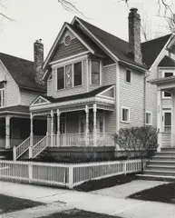 "South Kimbark Avenue" by Thomas Struth, Gelatinesilberabzug auf Agfa-Papier, sold Jun 2015