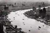 Klaus Mettig, Shanghai/ Huang Pu River, C-Print