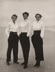 Peter Lindbergh, Marie Sophie Wilson, Lynne Koester, Tatjana Patitz, Comme des Garçons, le Touquet, France, 1987, Platinum print, printed 1990s