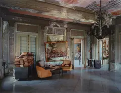 Robert Polidori, Señora Luisa Faxas Residence, #318 (At the Corner of Avenida 5TA.), Miramar, Havana, 1997, Chromogenic print, flush-mounted