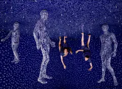 Sandy Skoglund, Breathing Glass, 2000, Dye destruction print, flush-mounted