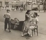 Ruth Orkin, Young Married Couple, NYC (8th avenue and 14th street)