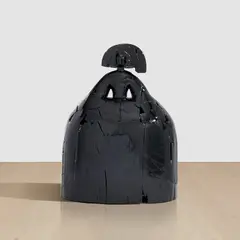 Manolo Valdés, Reina Mariana, 2016, epoxy on wood