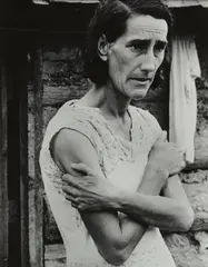 Ben Shahn, Boone County, Arkansas, The Family of a Resettlement Administration Client in the Doorway of Their Home, 1935, Gelatin silver print, printed 1950s