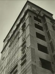 Werner Mantz, Warehouse Façade, 1927, Gelatin silver print