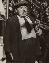 Lisette Model, Newspaper Seller, 1937, Ferrotyped gelatin silver print