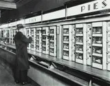 Berenice Abbott, Automat, 977 Eighth Avenue, Manhattan, 1936, Gelatin silver print, printed later