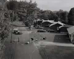 Gregory Crewdson, Untitled, 1997, Gelatin silver print, mounted