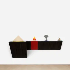 Haim Steinbach, Untitled (oyster head), 2012, plastic laminated wood shelf, straw Chinese hat, Plan Toys wooden cone sorting toy, Tim Burton “Oyster Boy” figurine and Whetstone wooden biscuit cutter