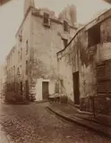 Eugène Atget, Rue St. Medard/Rue Gracieuse, circa 1900, Albumen print