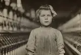 Lewis Hine, A little spinner in Globe Cotton Mill, Augusta, Ga
