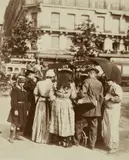 Eugène Atget, Rue Mouffetard, Paris (Marchand de glaces), 1899, Albumen print