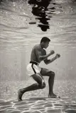 Flip Schulke, Ali Underwater