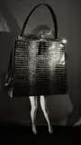 Laurie Simmons, Walking Purse