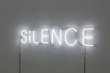 Cerith Wyn Evans, SILENCE, 2005, neon