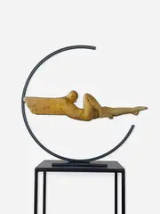 Horizon by Rogério Timóteo, 2023, bronze, offered Nov 2023