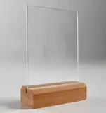 Juan Muñoz, Augenblick (Glimpse) (P. 43), 1995, Hand-etched glass (the image becomes momentarily visible by breathing on the glass)