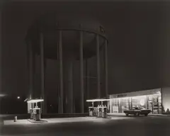 George Tice, Petit's Mobil Station and Watertower, Cherry Hill, New Jersey, 1974, Selenium toned gelatin silver print, printed 1998