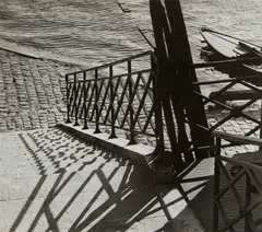 Pont Grenelle by André Kertész, 1927, Gelatin silver print, offered Oct 2022