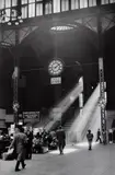 Sabine Weiss, Penn Station, New York, 1955, Gelatin silver print, printed later