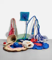 Sem título by Maria Nepomuceno, 2015, beads, wood, resin and clay, offered Mar 2021