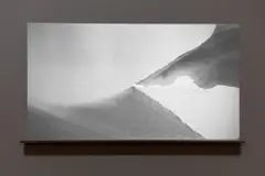 Mirosław Bałka, The Fall, 2001, video projection and MDF shelf