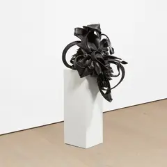 Chakaia Booker, Vertical Flight, 2003, cut rubber tires, rubber tubes, steel screws and wood