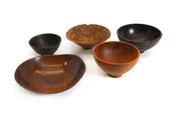 Richard Raffan, Untitled, a naturalistic carved bowl