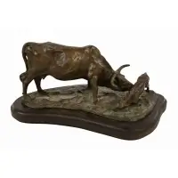 Franco Vianello, RANGE MOTHER, Bronze Sculpture of a mother and calf