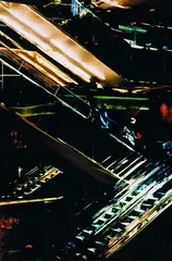 Wolff Buchholz, 3 Bll.: Manhatten Madison Avenue - Spiegelung (2). Manhatten. Manhatten - Im Trump Tower, Colour photography