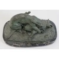 Christopher Fratin, Leopard Devouring a Gavial, Bronze sculpture with green patina