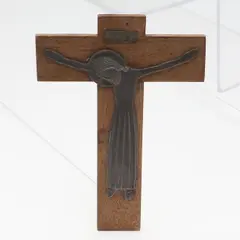 Dunstan Pruden, - Silver & Wooden Crucfix