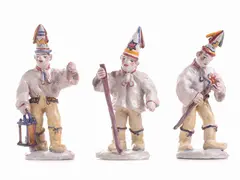Traja králi by Ignác Bizmayer, Okolo 1940, Glazovaná polychrómovaná hlina (dve figúrky poškodené), sold Dec 2019