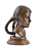 Július Bártfay, Dievčatko s copíkmi, Neskoršia edícia, Bronz, drevený podstavec