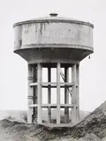 Bernd und Hilla Becher, "Wasserturm bei Bruay, Nordfrankreich"