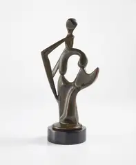 David Smith, Classic Figure III, 1945, bronze, mounted on wood base