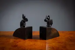 Bookends, 270