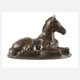 Albert Hinrich Hussman, liegendes Fohlen, Bronze
