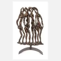 Emma de Sigaldi, vier stehende Figuren, Bronze