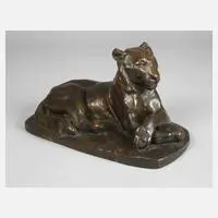 Louise Messie, liegender Tiger, Bronze