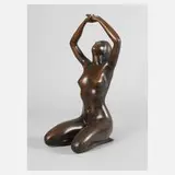 Arno Breker, "Verliebtes Mädchen", Bronze