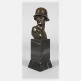 Otto Poertzel, Soldat mit Stahlhelm, Bronze