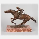 Richard Thuss, Galopprennpferd mit Jockey, Bronze