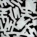 Jean Kirsten, Kleines Glasbild, 2007, Glas, beidseitig in Weiß und Schwarz eingebrannt