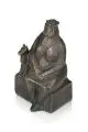 Volker Beier, Sitzende Dame mit Hund. Wohl Spätes 20. Jh, Bronze, gegossen, schwarzbraun patiniert