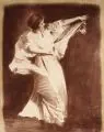 Hugo Erfurth, Grete Wiesenthal (?), tanzend, im gestreiften Kleid
