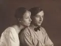 Schwimmer Max, Unbekannter Fotograf, Doppelbildnis des Künstlers Max Schwimmer und seiner Schwester Martha, Um 1920, Fotografie