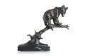 Anton Büschelberger, Bärenjunges auf einem Ast. Wohl 1920er Jahre, Bronze, gegossen, schwarzbraun patiniert